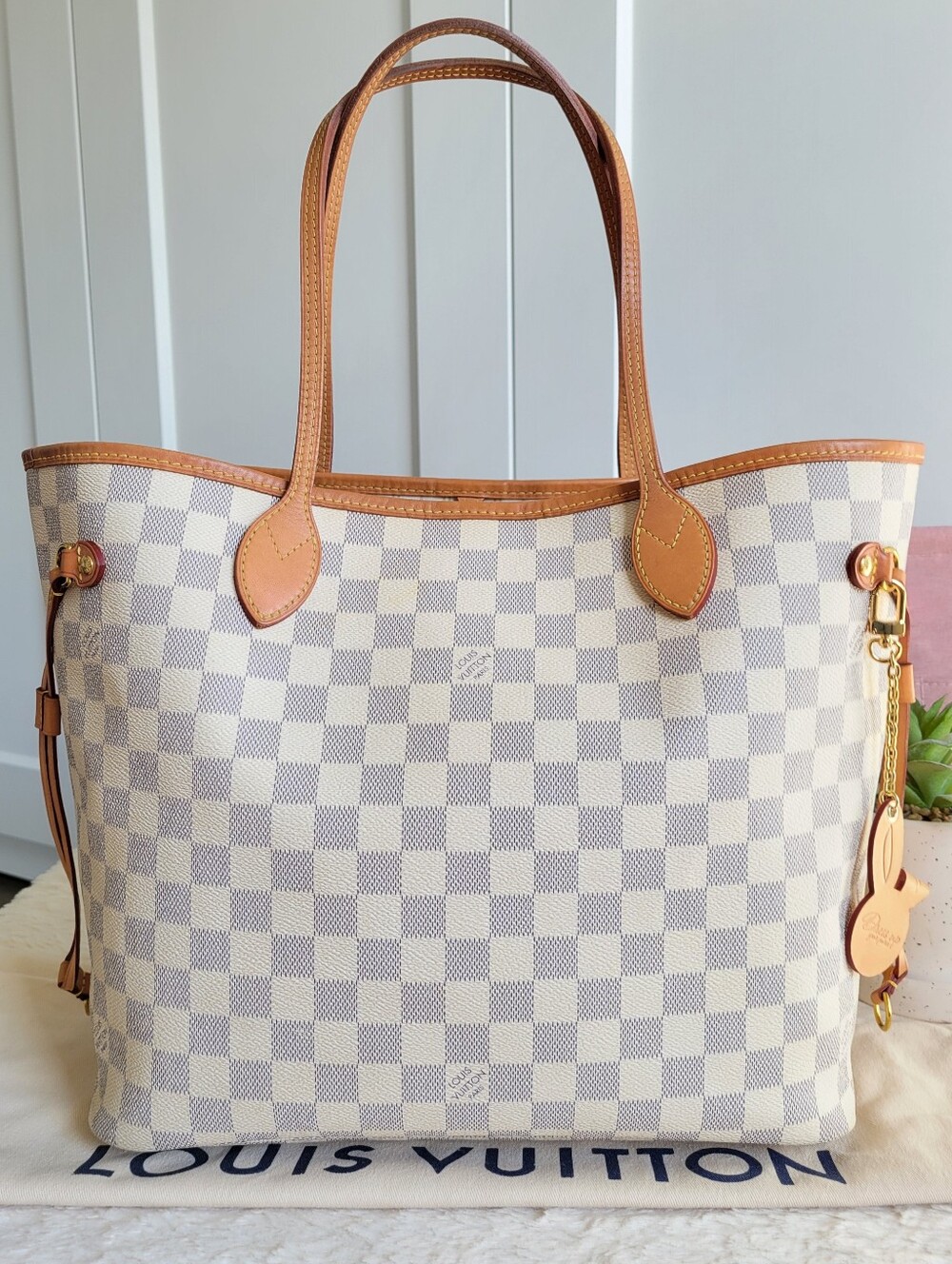 💕BEAUTIFUL Louis Vuitton Tote Bag Neverfull MM Damier AZUR - Microchipped - Picture 1 of 17